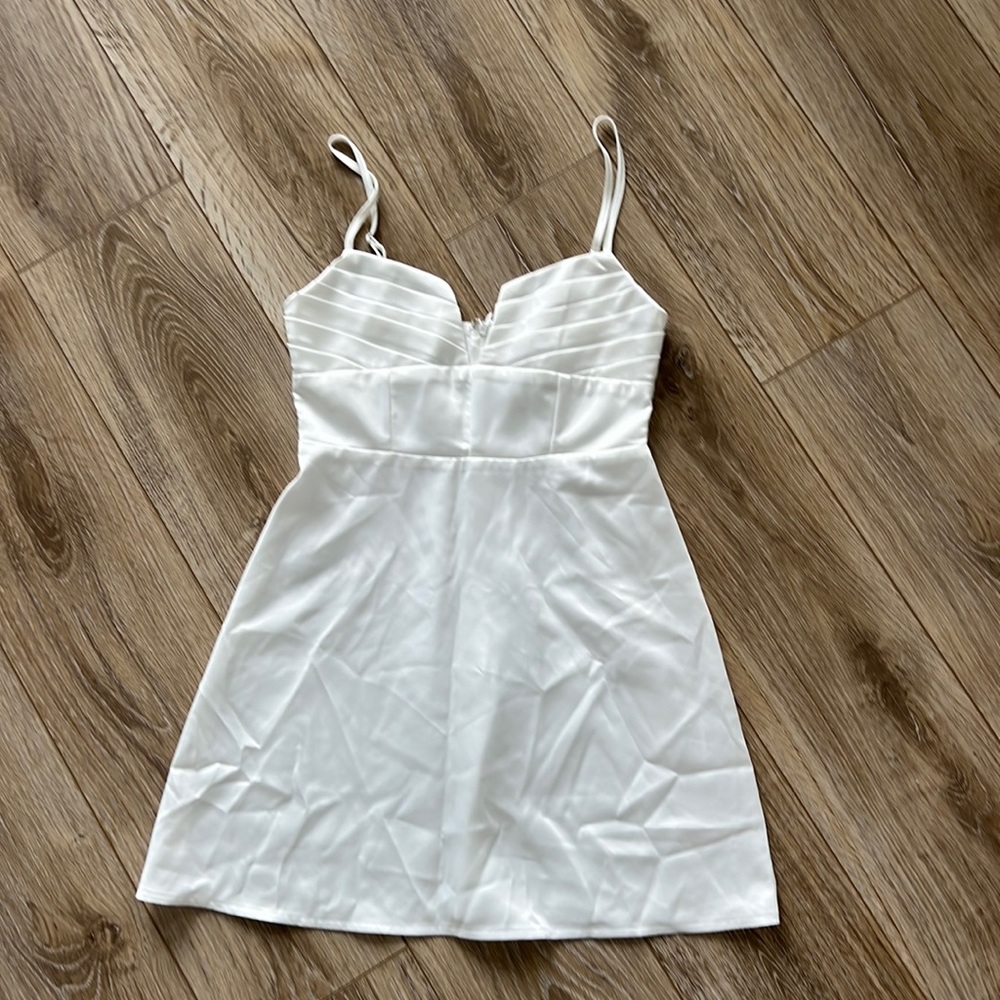 Princess Polly Dresa